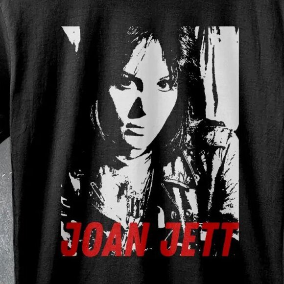 Joan Jett Rock Tour Concert Fan Music Graphic Band Punk Fashion T-Shirt 166 - Picture 2 of 5